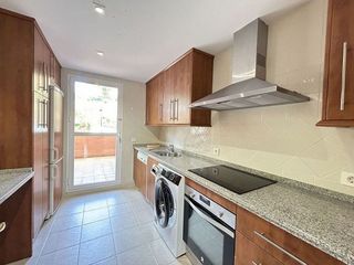 Piso en alquiler en Elviria en Marbella