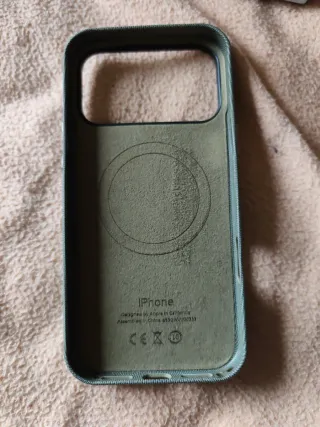 Capa Magnética iPhone 15 Pro Max Verde