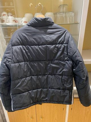 Chaqueta Adidas negra con rayas