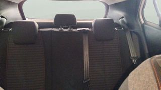 Peugeot 2008 PureTech 100 S&S Active 75 kW (100 CV)