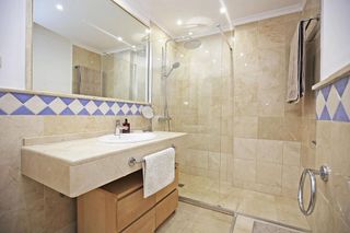 Piso en alquiler en Los Naranjos - Las Brisas en Marbella