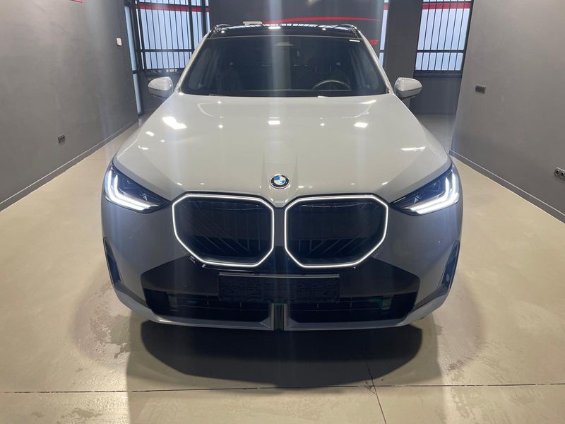 BMW X3 2025, foto 35