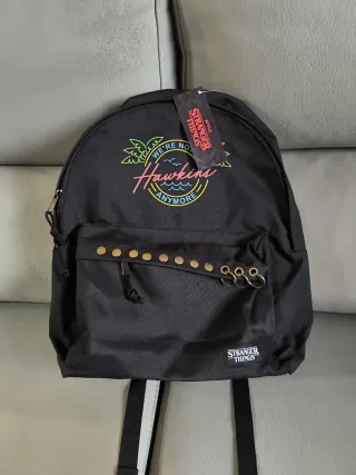 Mochila Stranger Things Hawkins Nueva
