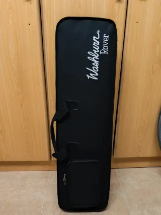 Guitarra Washburn Rober 6 cuerdas. Muy poco uso