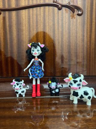 Muñeca Enchantimals Vaca y Animales