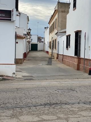 Se alquilan plazas de garaje frente a Autopichi.