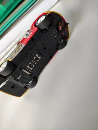 Coche Scalextric Mitsubishi RACC