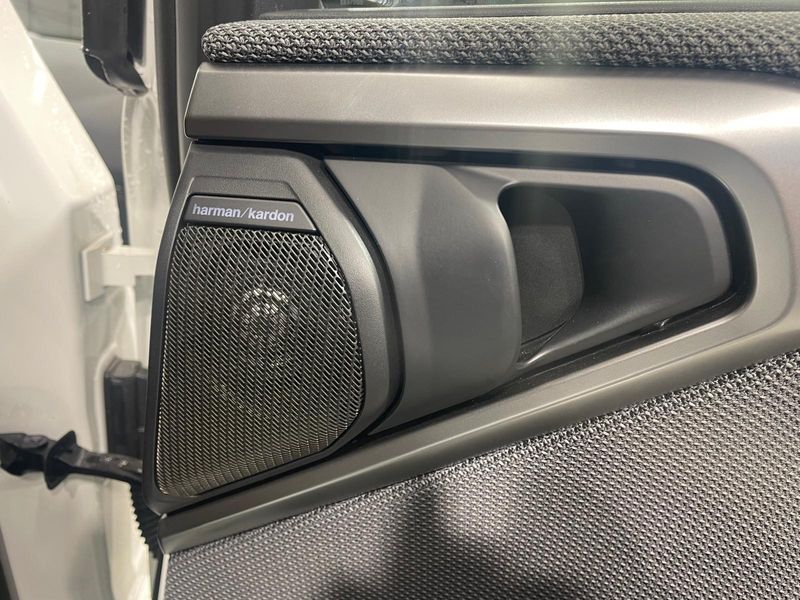 BMW X3 2025, foto 13