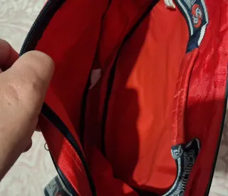 Bolsa de viaje SOLTOUR roja como nueva