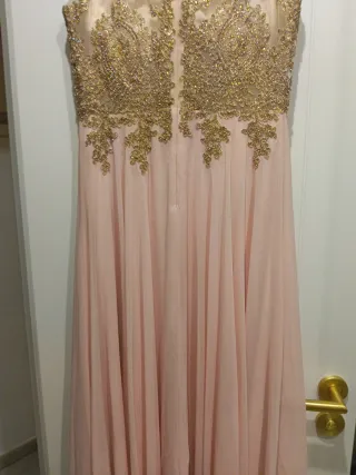 Vestido Gala Rosa Largo Pedrería Dorada