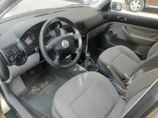 Volkswagen Golf 2005
