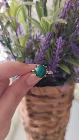 Anillo de malaquita natural