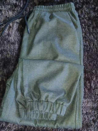 Set 2 piezas, chandal. Con sudadera Crop. Talla M