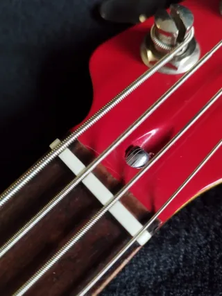 Bajo Eléctrico Hurracane Jane Jazz Bass