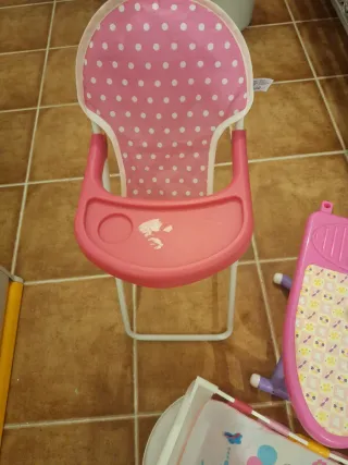 Lote Juguetes Nenuco: Trona, Cuna, maxi cosi y tab