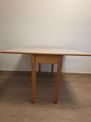 Mesa madera extensible con 2 banquetas