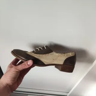 Zapatos Mustang Talla 38 Beige/Marrón