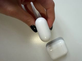 Apple AirPods – 2 unidades