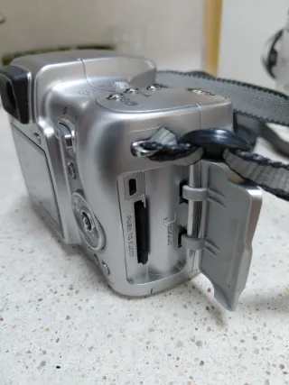 Cámara Kodak EasyShare Z650 6.1MP