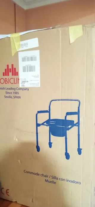 Silla con inodoro Mobiclinic