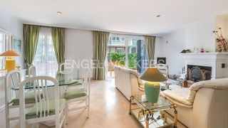 Piso en venta en Elviria en Marbella