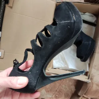 Zapatos de tacón alto negros