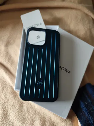 Capa Magnética Rimowa para iPhone Pro Max 13/14