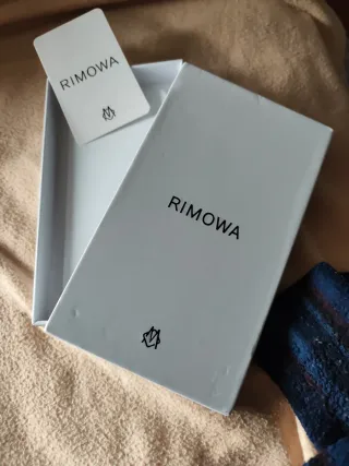 Capa Magnética Rimowa para iPhone Pro Max 13/14