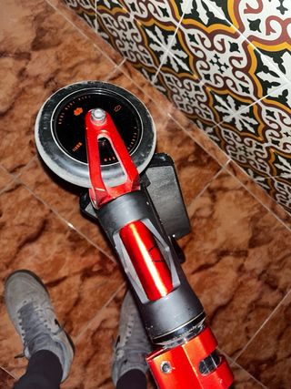 Patinete Scooter Negro y Rojo