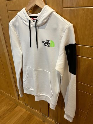 Sudadera The North Face Blanca y Negra