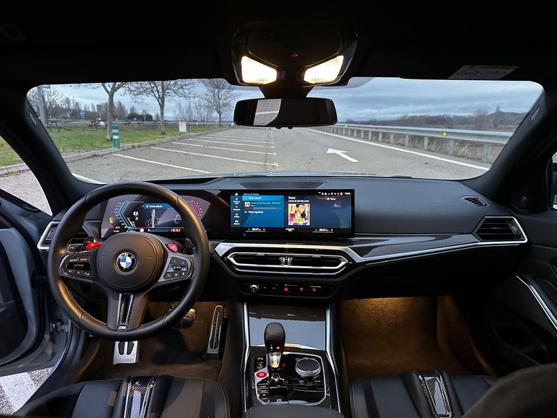 BMW Serie 3 2024, foto 17