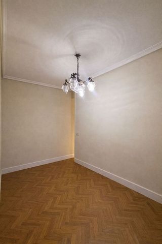 Piso en alquiler en Canillas en Madrid