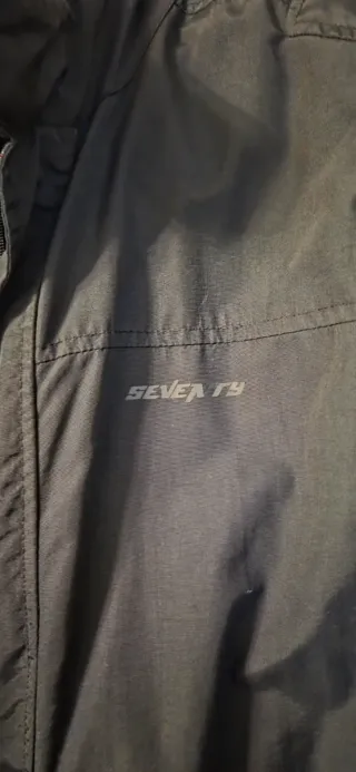 Chaqueta de moto negra