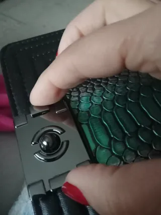 Bolso Negro y Verde,sin estrenar