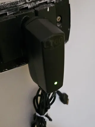 Caricabatterie Blue Star per Cellulari Vintage