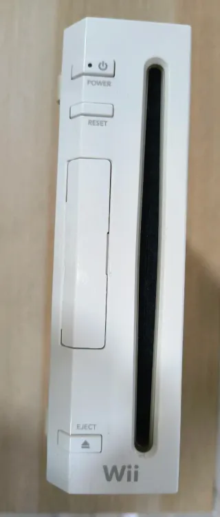 Nintendo Wii Blanca + 2 Juegos y adaptador HDMI