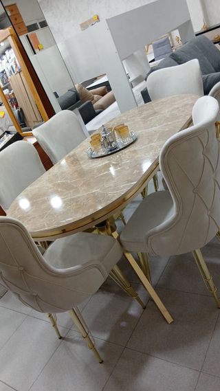 Mesa Comedor Turca Negra y Dorada