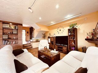 Casa adosada en venta en Casares