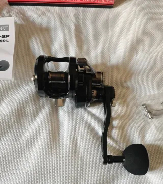 Carrete Hart Brutal 2SP 60L