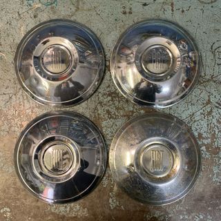 Set di quattro Copricerchi Fiat d'epoca