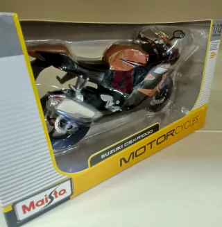 Moto Suzuki GSX-R1000 Maisto 1:12 Die-Cast