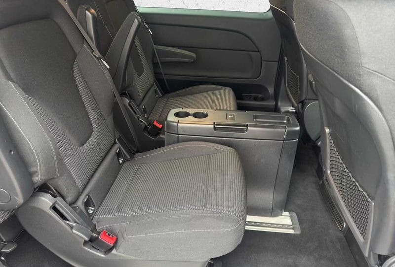 Mercedes-Benz Clase V 2019, foto 2