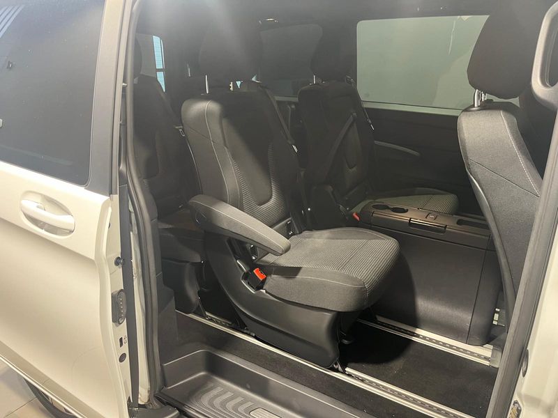 Mercedes-Benz Clase V 2019, foto 20