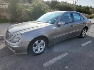 Mercedes-Benz Clase E 2003