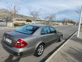 Mercedes-Benz Clase E 2003