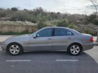 Mercedes-Benz Clase E 2003