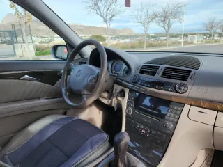Mercedes-Benz Clase E 2003