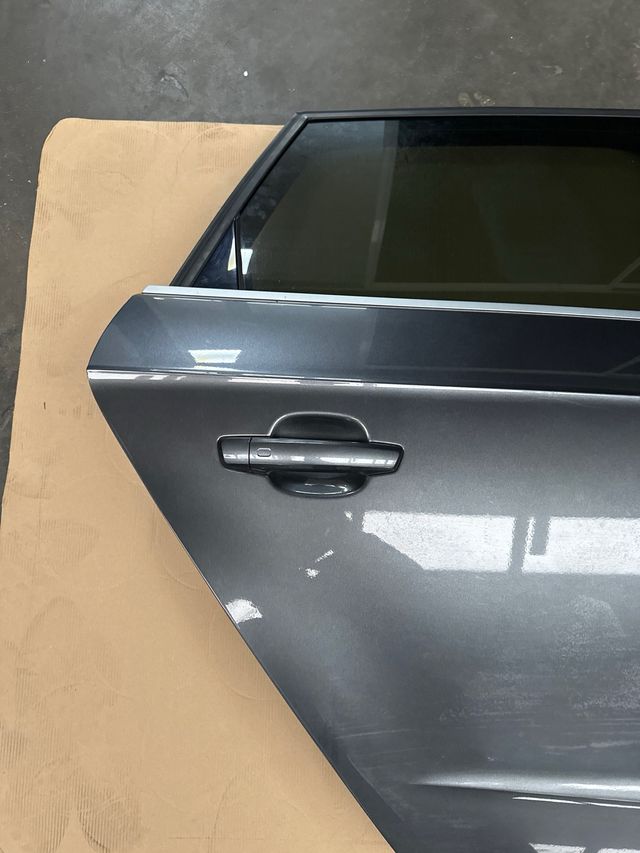 Puerta Trasera Derecha Audi A3 Sportback