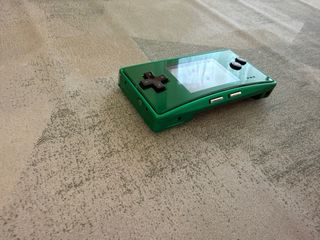 Nintendo Game Boy Micro Verde
