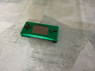 Nintendo Game Boy Micro Verde